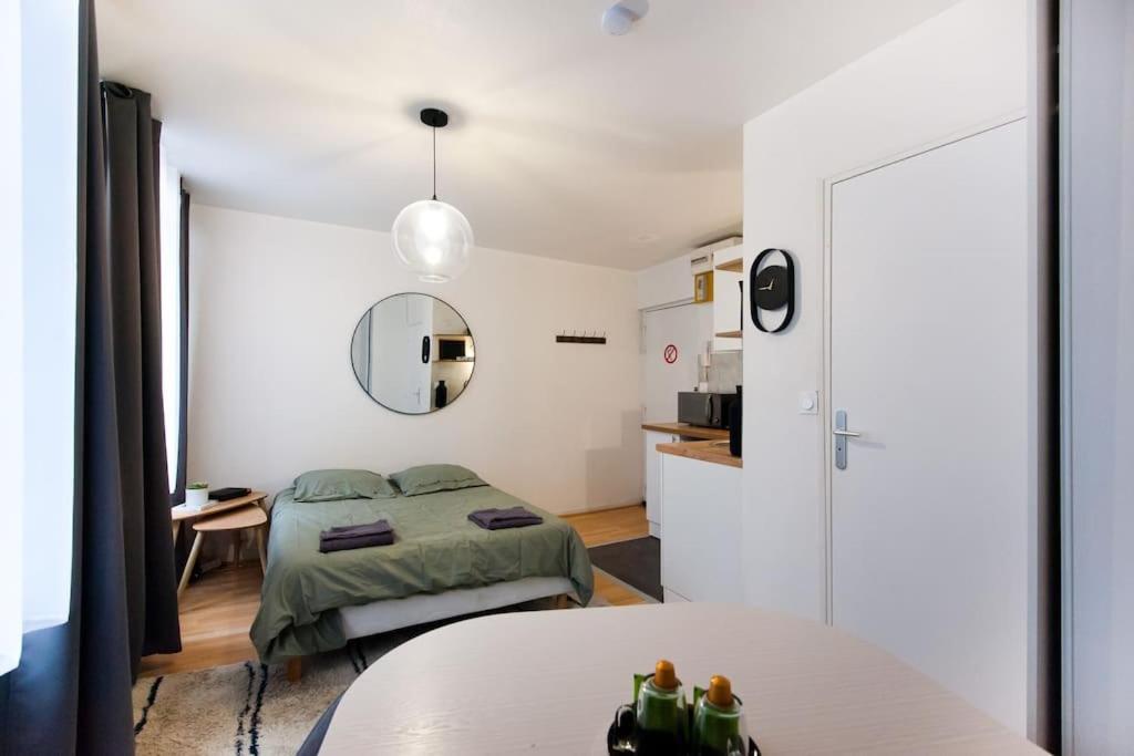 La Casa : Logement En Centre Ville, Cathedrale Amiens Exteriör bild